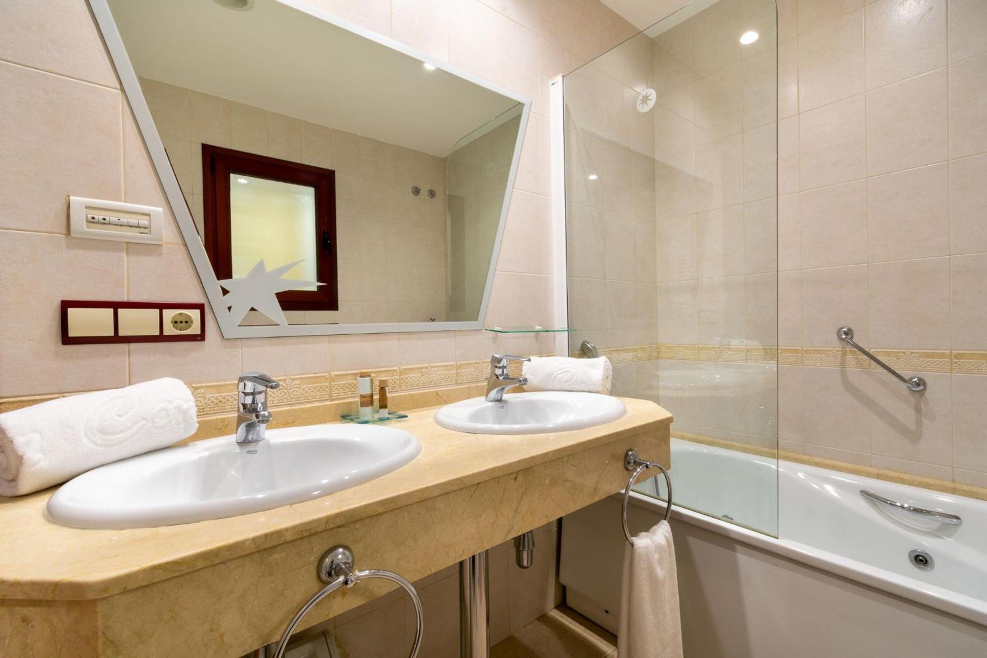 Apartamentos Albir Confort 2 Dormitorios El Albir Екстер'єр фото